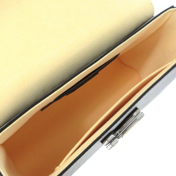 Louis Vuitton Twist MM Printed Calf Leather Shoulder Bag - Picture 5 of 10